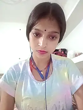 Snapshot of Mohnicute chatting on 12, 5, 2026 Mohnicute online show from 12, 5, 2026