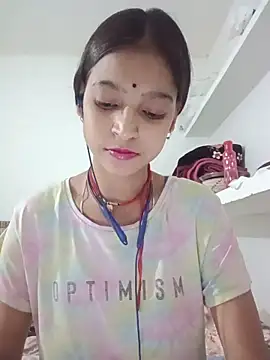 Snapshot of Mohnicute chatting on 19, 5, 2026 Mohnicute online show from 19, 5, 2026