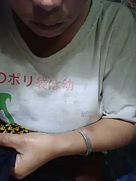 Snapshot of girl-hot2x chatting on 21, 6, 2026 girl-hot2x online show from 21, 6, 2026