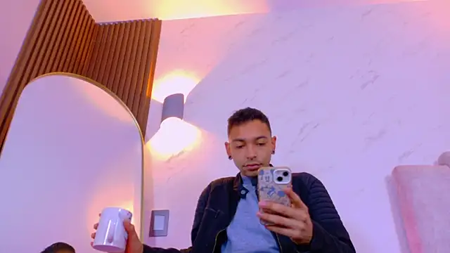 Snapshot of Imtavo chatting on 23, 11, 2025 Imtavo online show from 23, 11, 2025