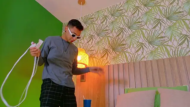 Snapshot of Imtavo chatting on 26, 11, 2025 Imtavo online show from 26, 11, 2025