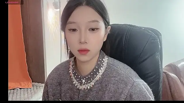 Minnie-baby online show from 14, 11, 2025