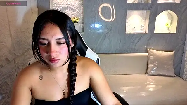 Juliana Tx online show from 10, 1, 2026