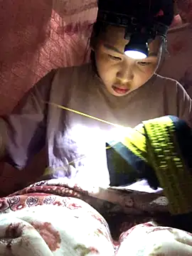 Snapshot of luna-sexxy chatting on 17, 11, 2025 luna-sexxy online show from 17, 11, 2025