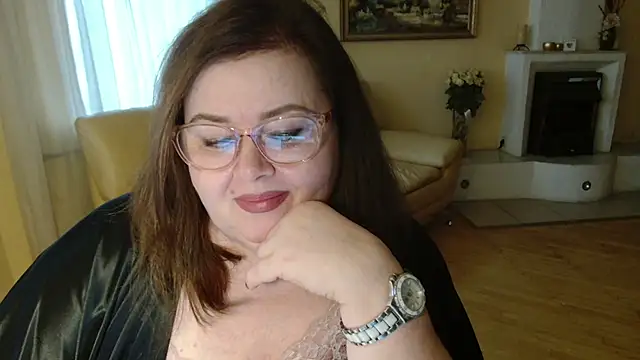Snapshot of Natali-Gucci chatting on 4, 12, 2025 Natali-Gucci online show from 4, 12, 2025