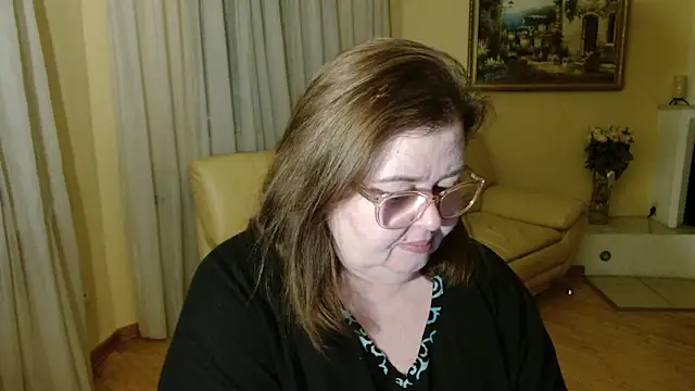 Snapshot of Natali-Gucci chatting on 13, 12, 2025 Natali-Gucci online show from 13, 12, 2025