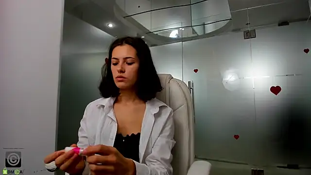 anna firee online show from 24, 11, 2025