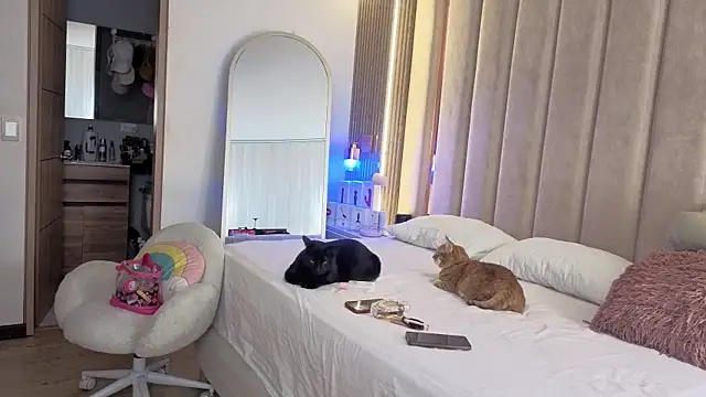 Iamnyxy online show from 1, 12, 2025