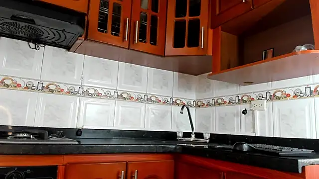 Lucy Vegas online show from 26, 2, 2026