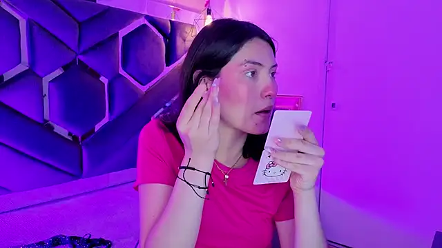 Brandy collinss online show from 18, 2, 2026