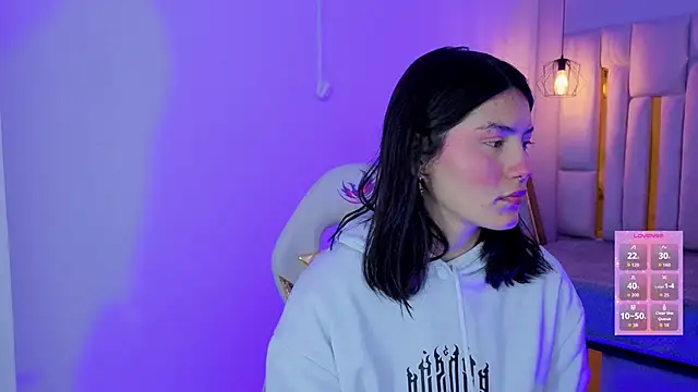 Brandy collinss online show from 19, 2, 2026