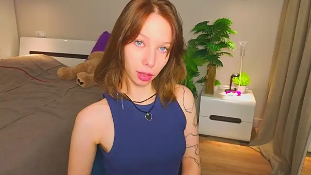 LilyPoetry  online show from 14, 12, 2025