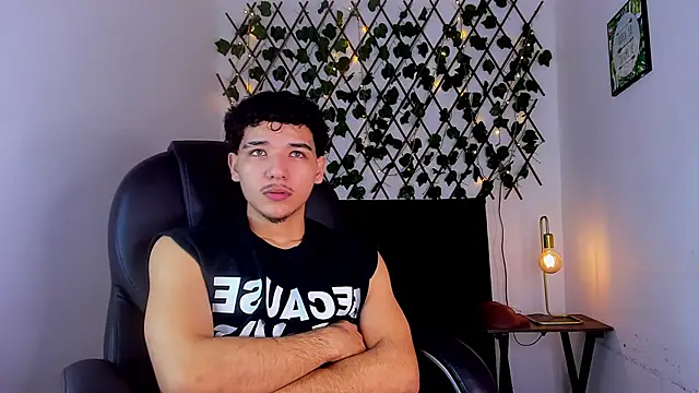 Snapshot of tiven-prince chatting on 9, 1, 2026 tiven-prince online show from 9, 1, 2026