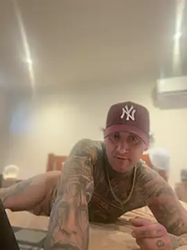 Snapshot of tattsNcock chatting on 1, 8, 2026 tattsNcock online show from 1, 8, 2026