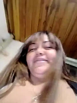 Snapshot of la_beba20 chatting on 19, 12, 2025 la beba20 online show from 19, 12, 2025