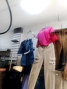 Snapshot of la_beba20 chatting on 8, 1, 2026 la beba20 online show from 8, 1, 2026