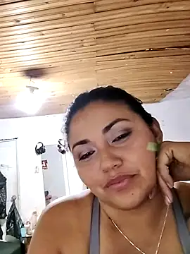 Snapshot of la_beba20 chatting on 12, 1, 2026 la beba20 online show from 12, 1, 2026