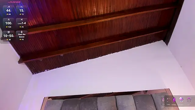 Ana Torres  online show from 1, 12, 2025