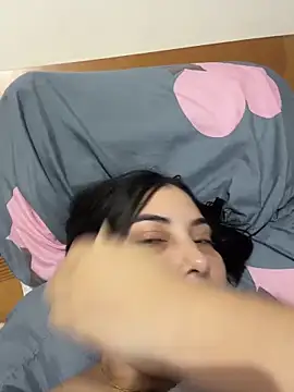 Anna Bitch Disgusting online show from 17, 4, 2026