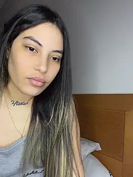 Snapshot of Anna_Bitch_Disgusting chatting on 7, 7, 2026 Anna Bitch Disgusting online show from 7, 7, 2026