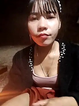 Snapshot of gugu0022 chatting on 2, 12, 2025 gugu0022 online show from 2, 12, 2025