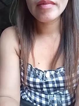 Snapshot of Lyly_sexyy chatting on 12, 6, 2026 Lyly sexyy online show from 12, 6, 2026
