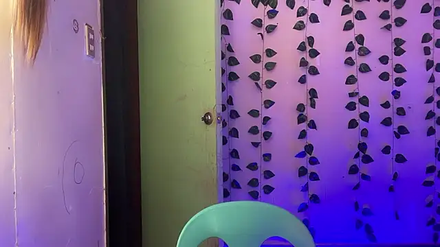 Pretty moccha online show from 13, 1, 2026