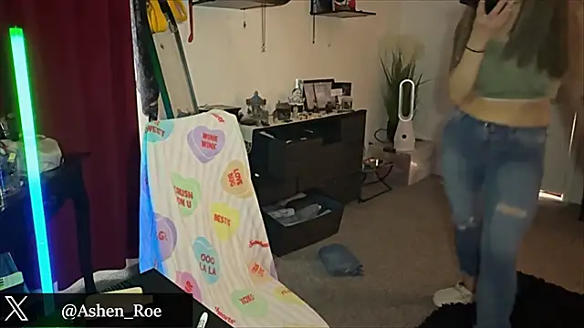 AshenRoe online show from 26, 3, 2026