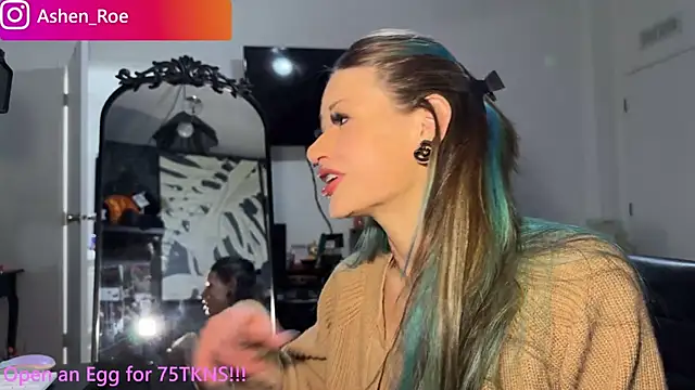 AshenRoe online show from 10, 4, 2026