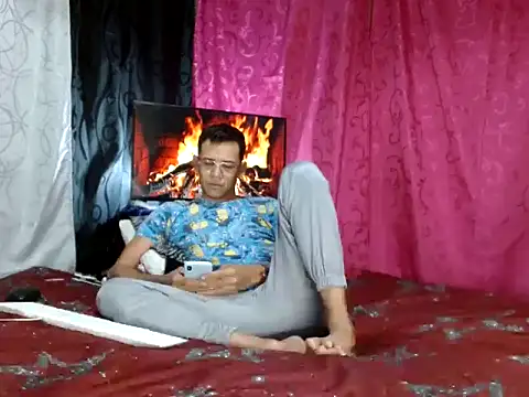 FANTASYBOYS11 online show from 16, 11, 2025