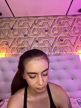 MelanyyJhonson15 online show from 29, 3, 2026