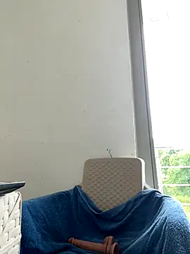 Snapshot of ginny_ross chatting on 2, 12, 2025 ginny ross online show from 2, 12, 2025