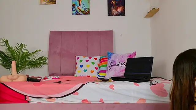 Snapshot of ginny_ross chatting on 25, 7, 2026 ginny ross online show from 25, 7, 2026