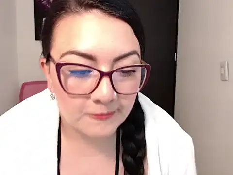 Sam  savage online show from 20, 11, 2025