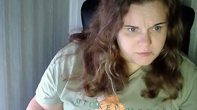 HollyXXEva online show from 24, 11, 2025