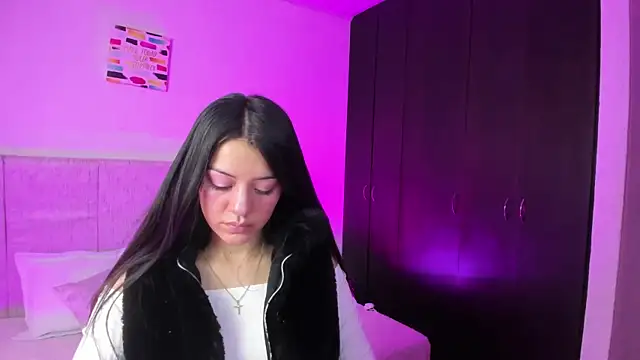 Snapshot of AmmySweett1 chatting on 18, 11, 2025 AmmySweett1 online show from 18, 11, 2025