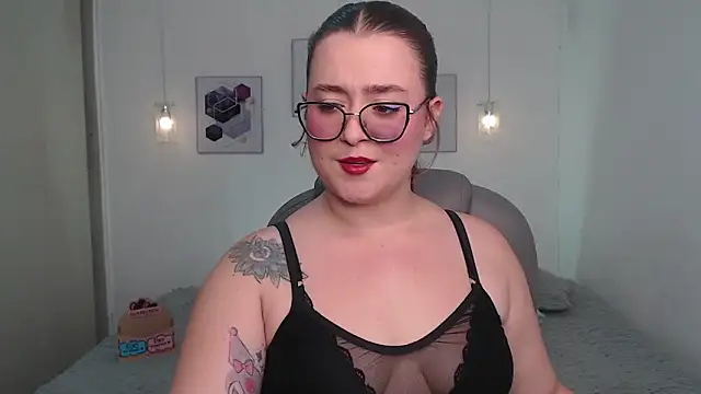 Snapshot of selene_rouse_ chatting on 31, 5, 2026 selene rouse online show from 31, 5, 2026