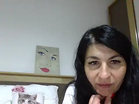 Snapshot of Elennbaby05 chatting on 14, 11, 2025 Elennbaby05 online show from 14, 11, 2025