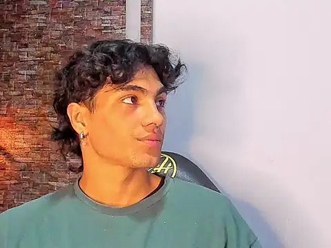 MattFiore online show from 14, 12, 2025