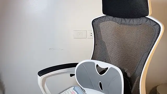 Babe-sweet online show from 26, 2, 2026