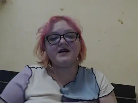 Snapshot of Aneris1718 chatting on 29, 11, 2025 Aneris1718 online show from 29, 11, 2025