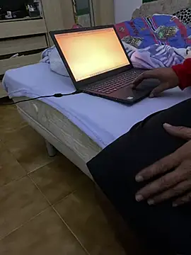 Snapshot of sweetblacky87 chatting on 27, 2, 2026 sweetblacky87 online show from 27, 2, 2026