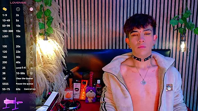 Angeldust19 online show from 27, 2, 2026