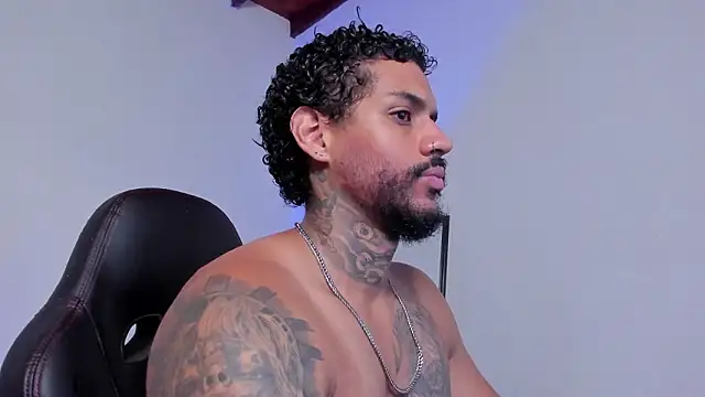 LuigiVitale 1 online show from 28, 3, 2026