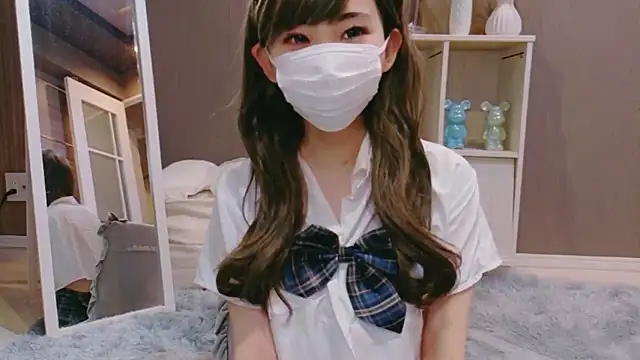 Snapshot of Melua_072_lv chatting on 16, 3, 2026 Melua 072 lv online show from 16, 3, 2026