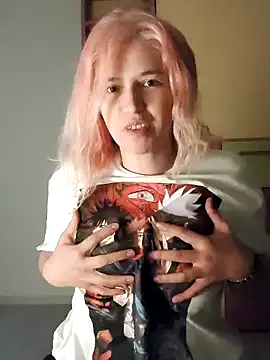 Snapshot of DevaBlu chatting on 14, 11, 2025 DevaBlu online show from 14, 11, 2025