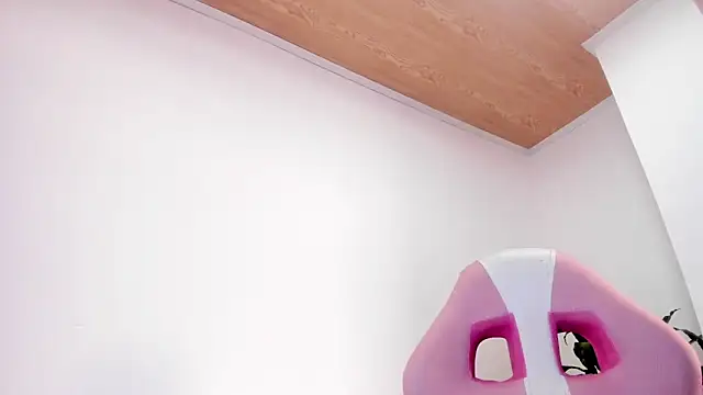 SOFIA SWEETT22 online show from 31, 3, 2026