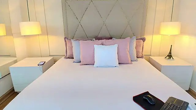 ScarlethVegas online show from 14, 3, 2026