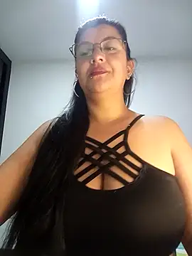 Snapshot of CelesteAlvarez1989 chatting on 7, 7, 2026 CelesteAlvarez1989 online show from 7, 7, 2026