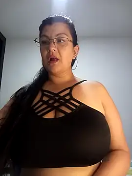 Snapshot of CelesteAlvarez1989 chatting on 7, 7, 2026 CelesteAlvarez1989 online show from 7, 7, 2026
